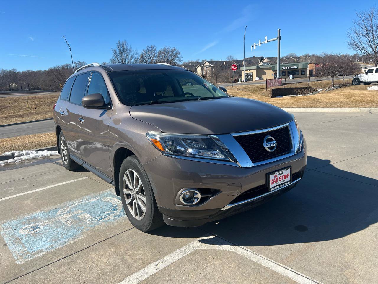 Used 2013 Nissan Pathfinder SV image 4