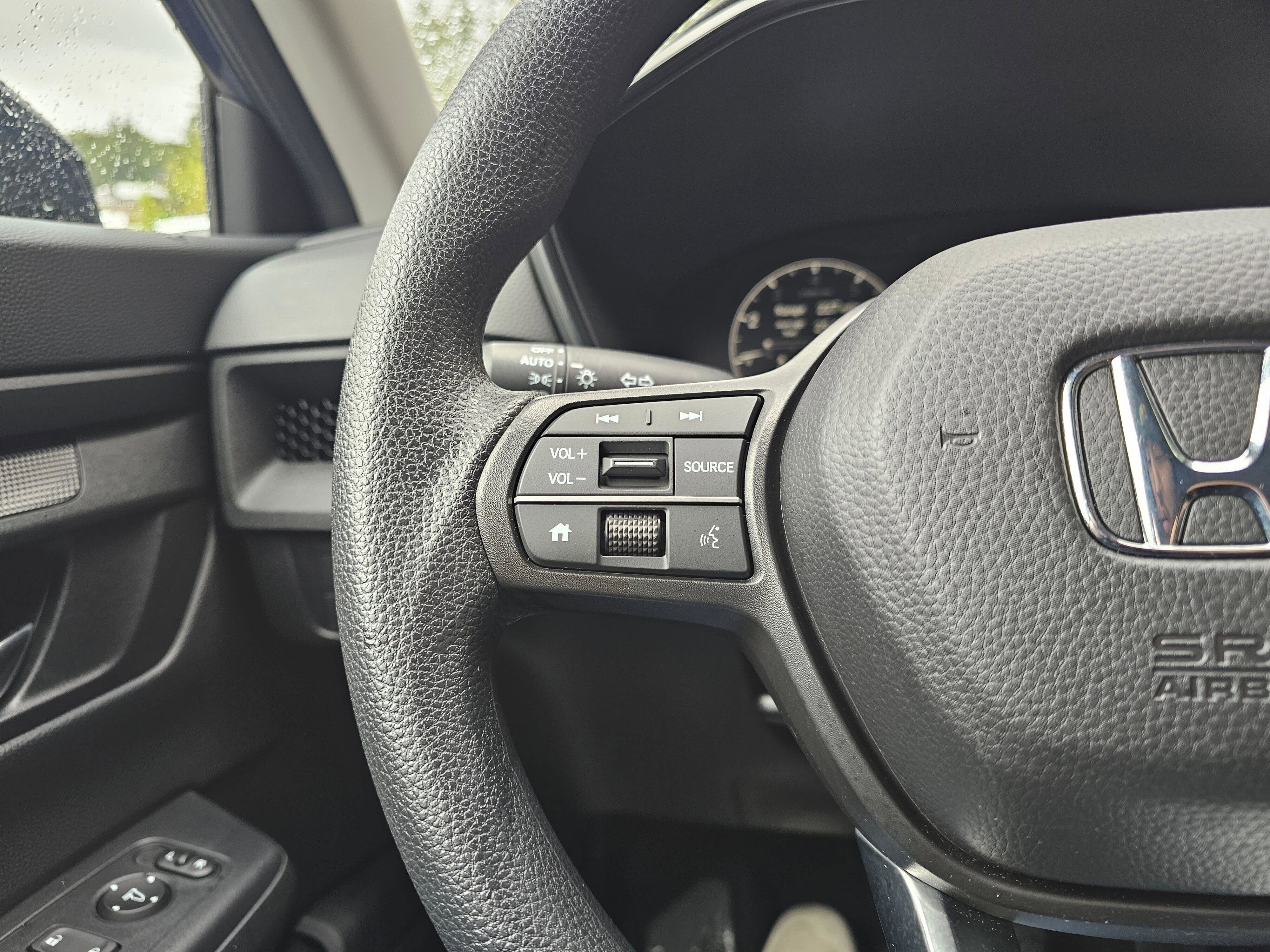 Certified 2025 Honda CR-V LX image 31