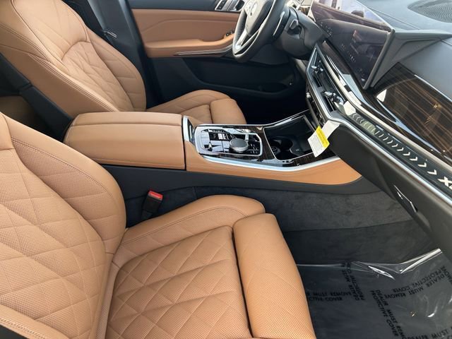 New 2026 BMW X5 xDrive50e w/ Climate Comfort Package AWD/4WD image 12