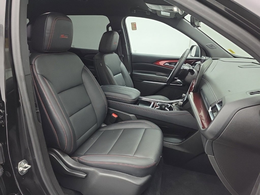 Used 2024 Chevrolet Traverse Z71 w/ Enhanced Driving Package image 57