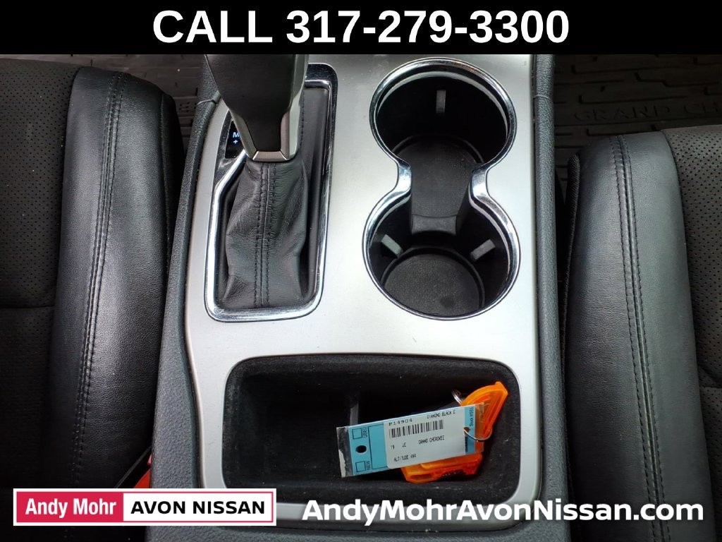 Used 2019 Jeep Grand Cherokee Altitude AWD/4WD image 32