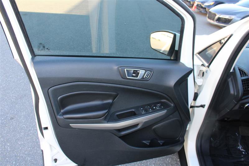 Used 2021 Ford EcoSport Titanium image 12