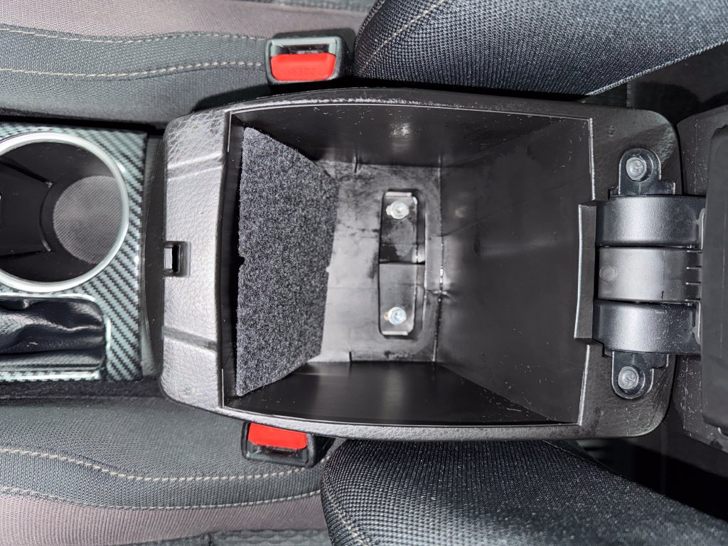 Used 2018 Toyota Corolla LE FWD image 28