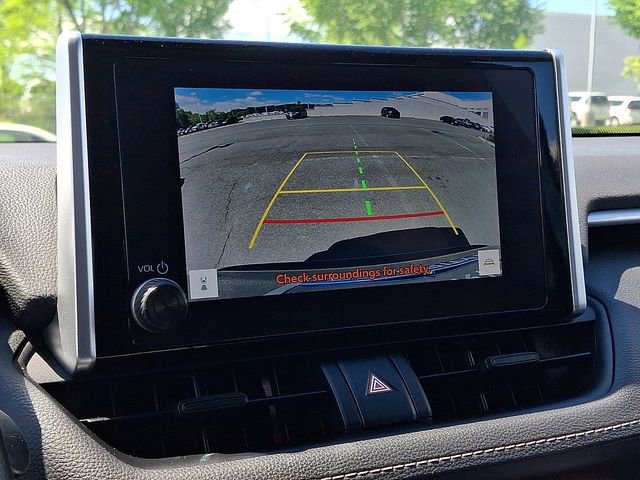 Certified 2023 Toyota RAV4 LE AWD/4WD image 17