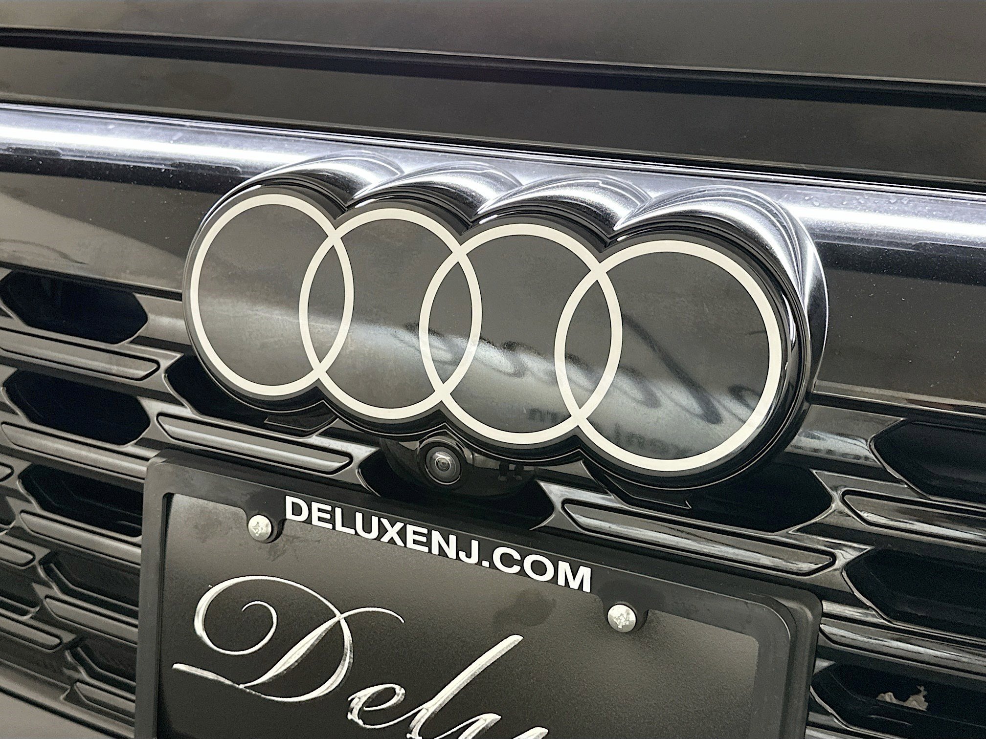 Used 2024 Audi Q8 e-tron Prestige w/ Prestige Package AWD/4WD image 36