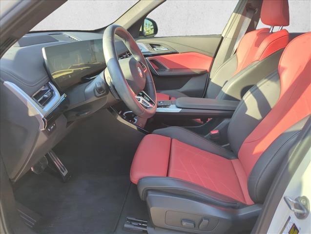 Used 2024 BMW X1 xDrive28i w/ Premium Package AWD/4WD image 9