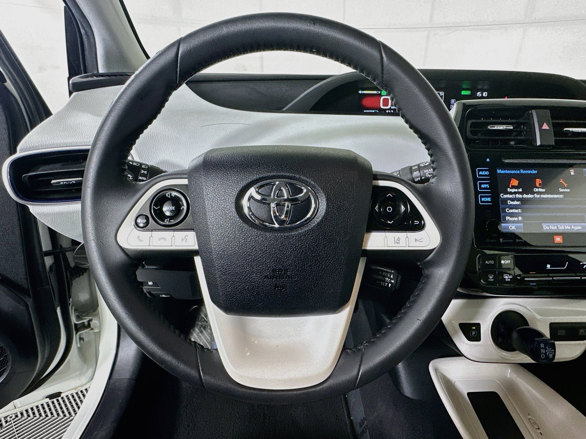 Used 2017 Toyota Prius Four Touring w/ Premium Convenience Package FWD image 15