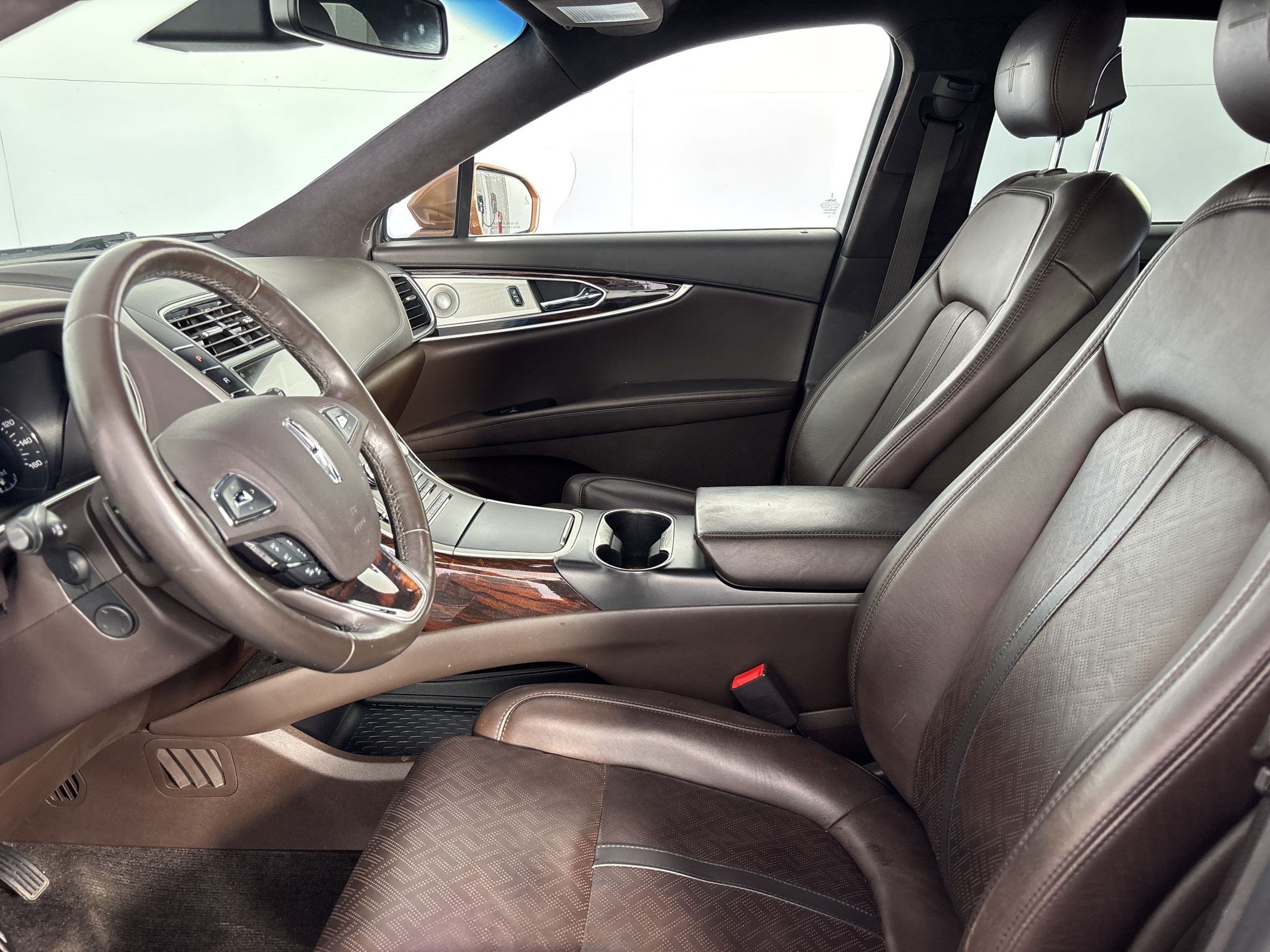 Used 2018 Lincoln MKX Black Label w/ Driver Assistance Package AWD/4WD image 5