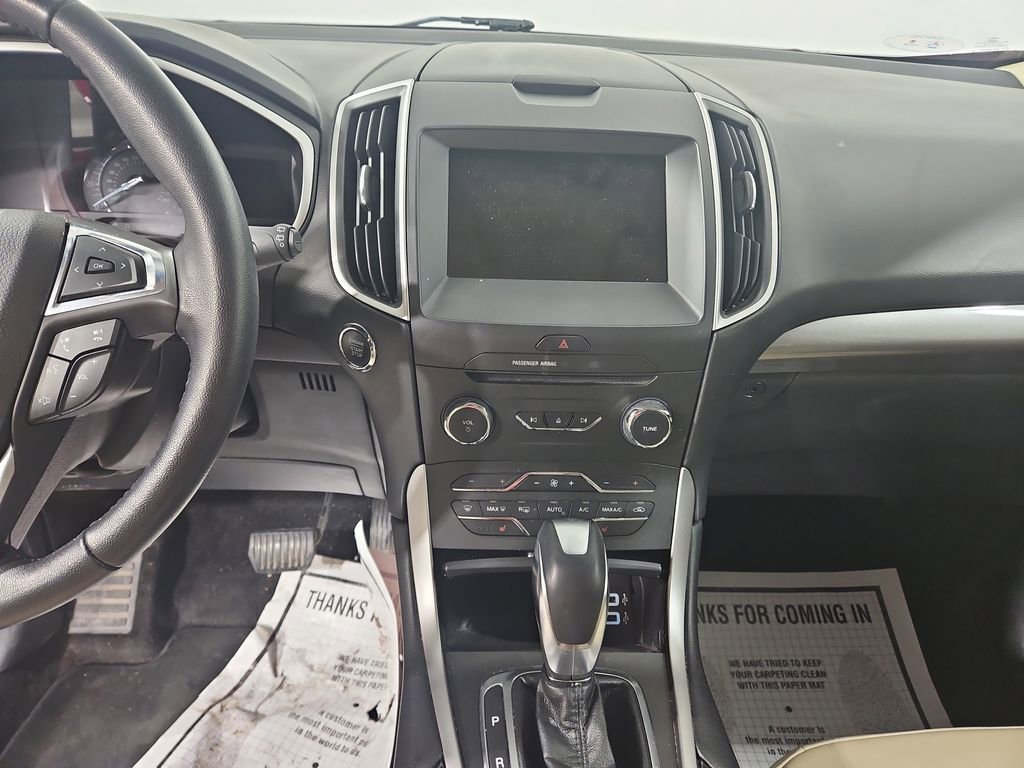 Used 2017 Ford Edge SEL w/ Equipment Group 201A image 18