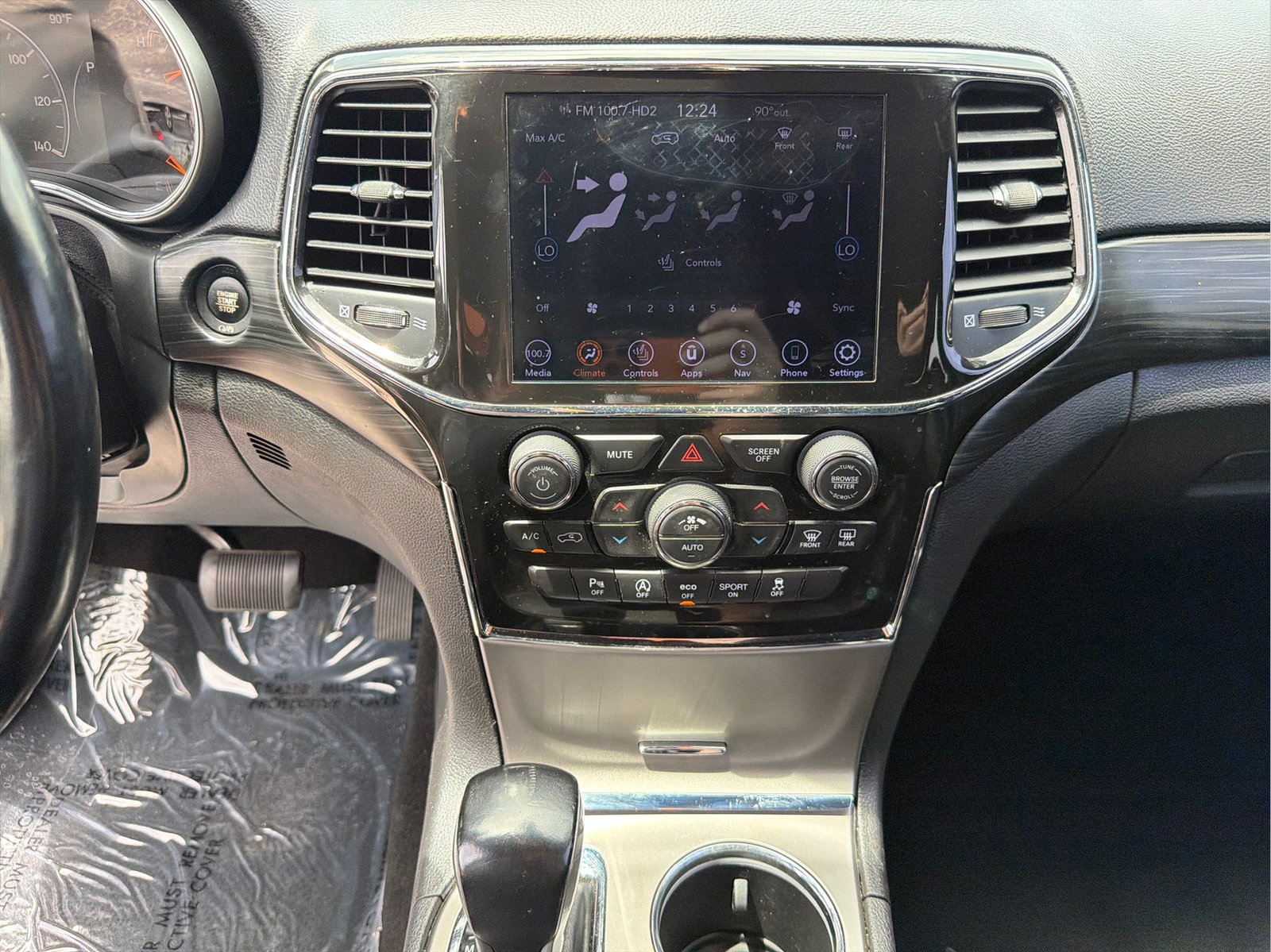 Used 2021 Jeep Grand Cherokee Laredo X RWD image 16