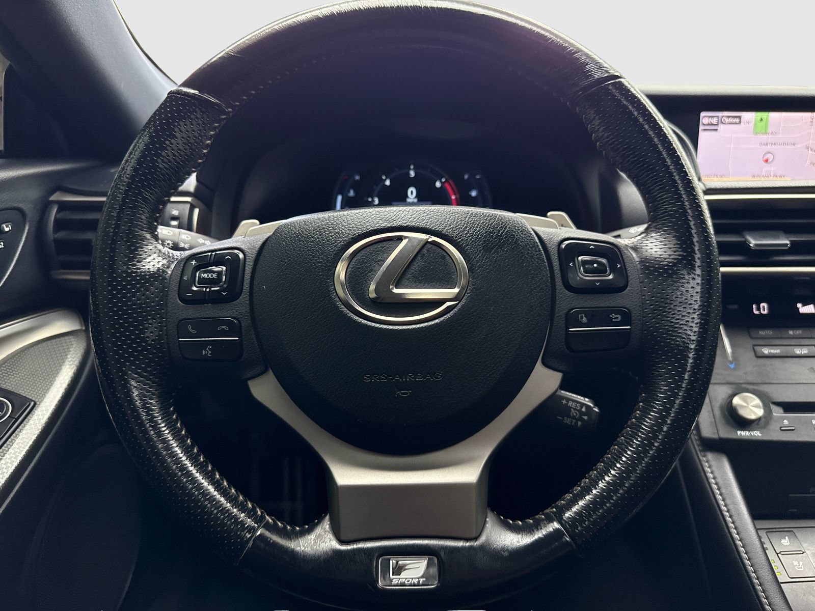 Used 2016 Lexus RC 200t RWD image 19