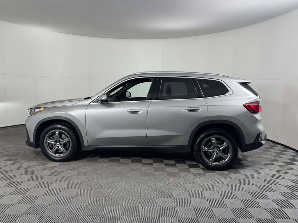 Used 2023 BMW X1 xDrive28i w/ Convenience Package AWD/4WD image 11