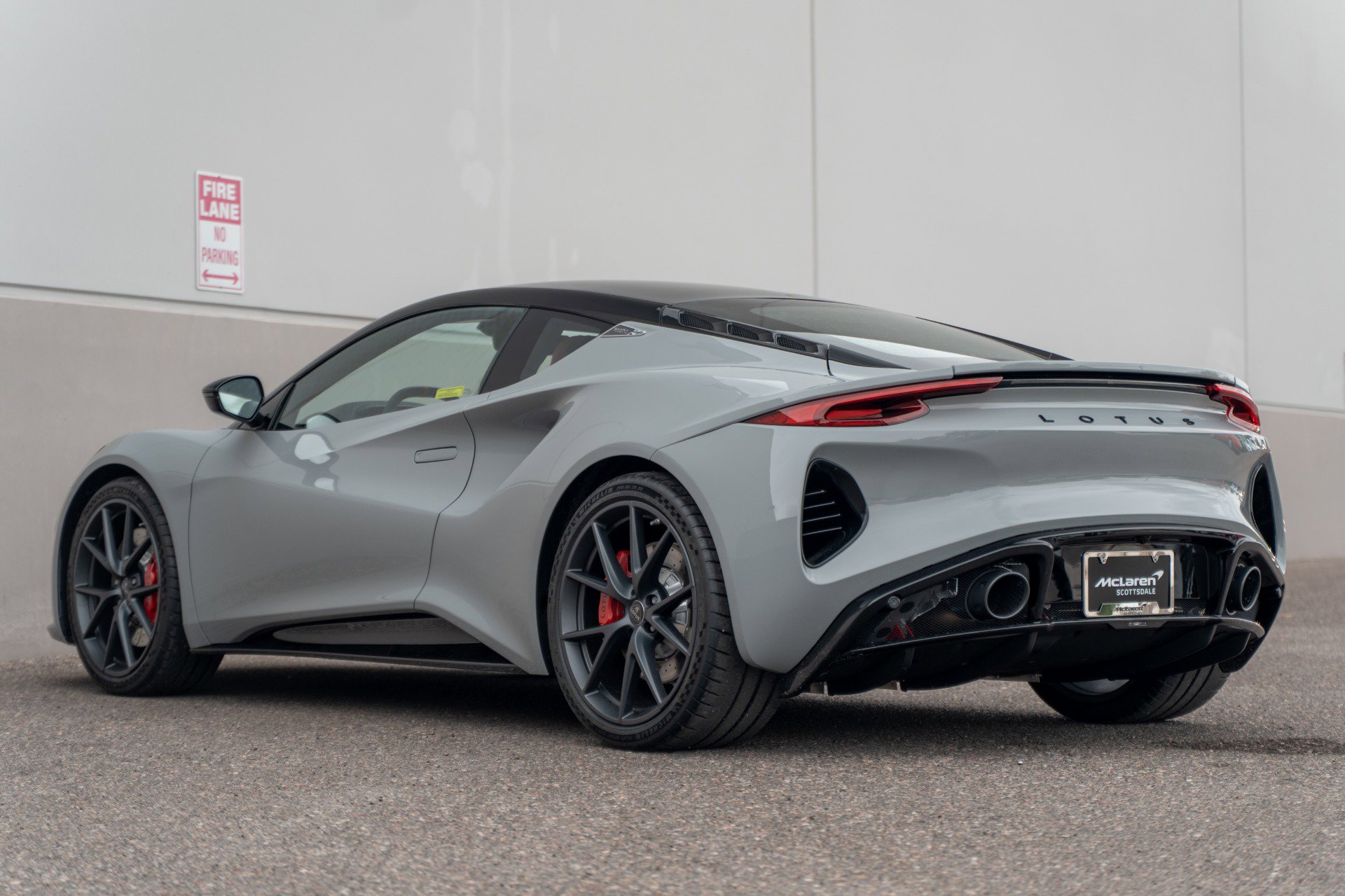 New 2026 Lotus Emira SE image 5