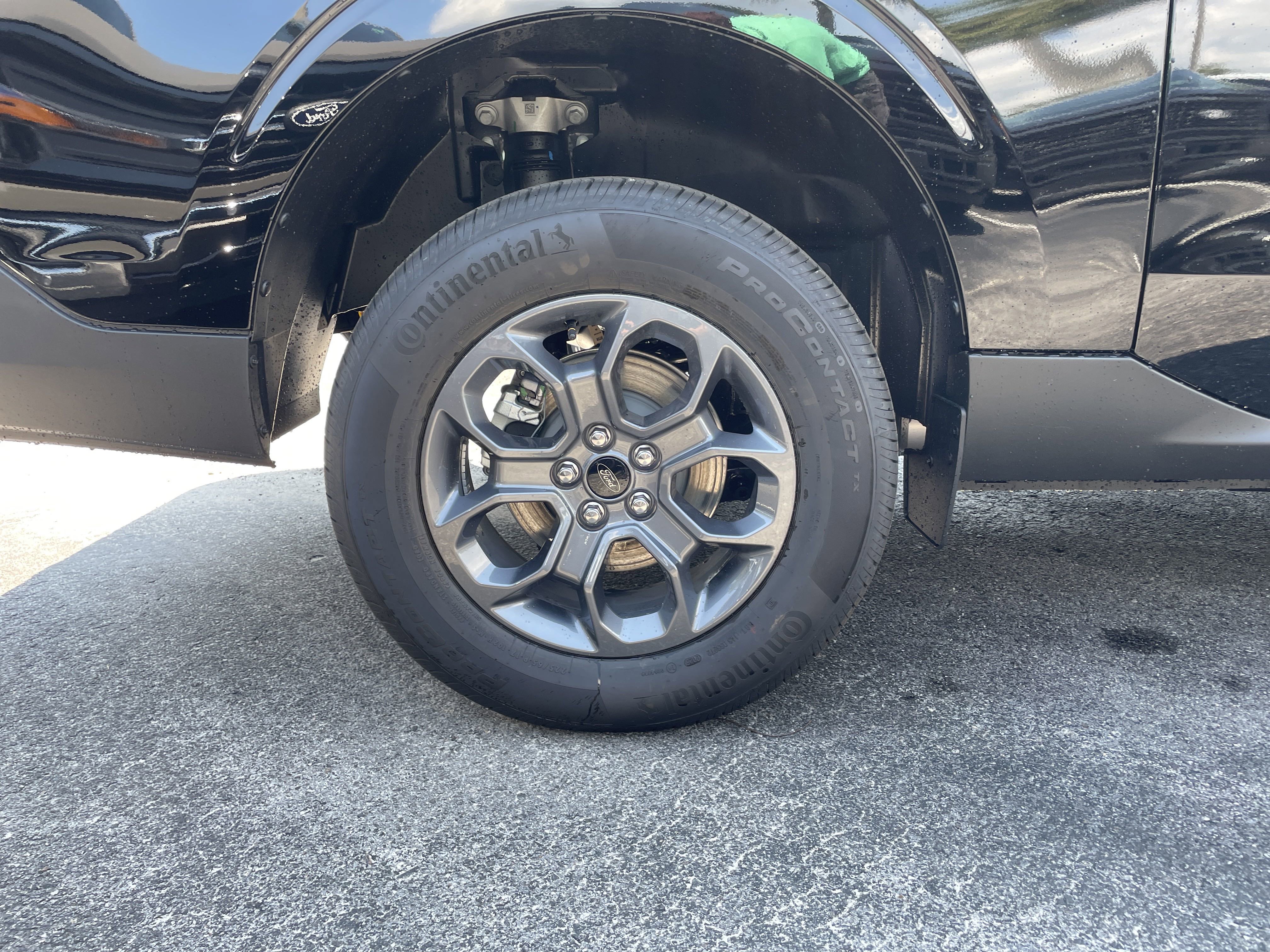 New 2025 Ford Maverick XLT w/ XLT Luxury Package image 9