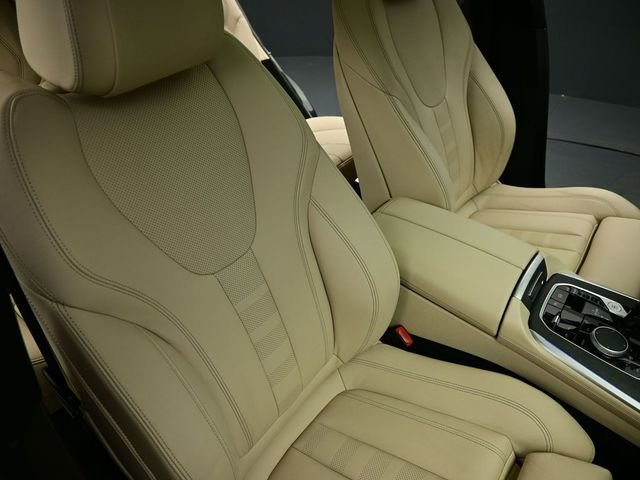 Used 2021 BMW X7 xDrive40i w/ Premium Package image 65