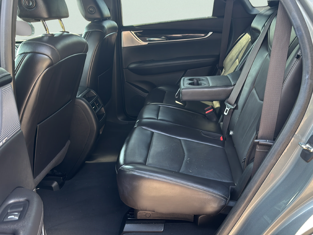 Used 2023 Cadillac XT5 Premium Luxury FWD image 15