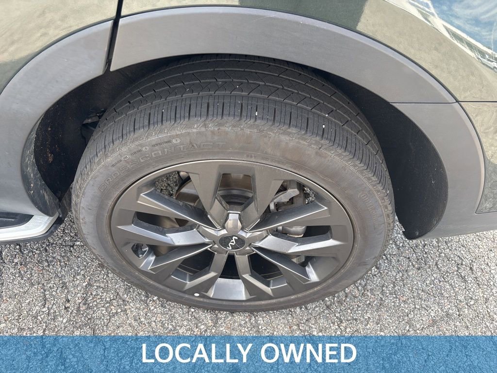 Used 2023 Kia Sorento X-Line EX image 4