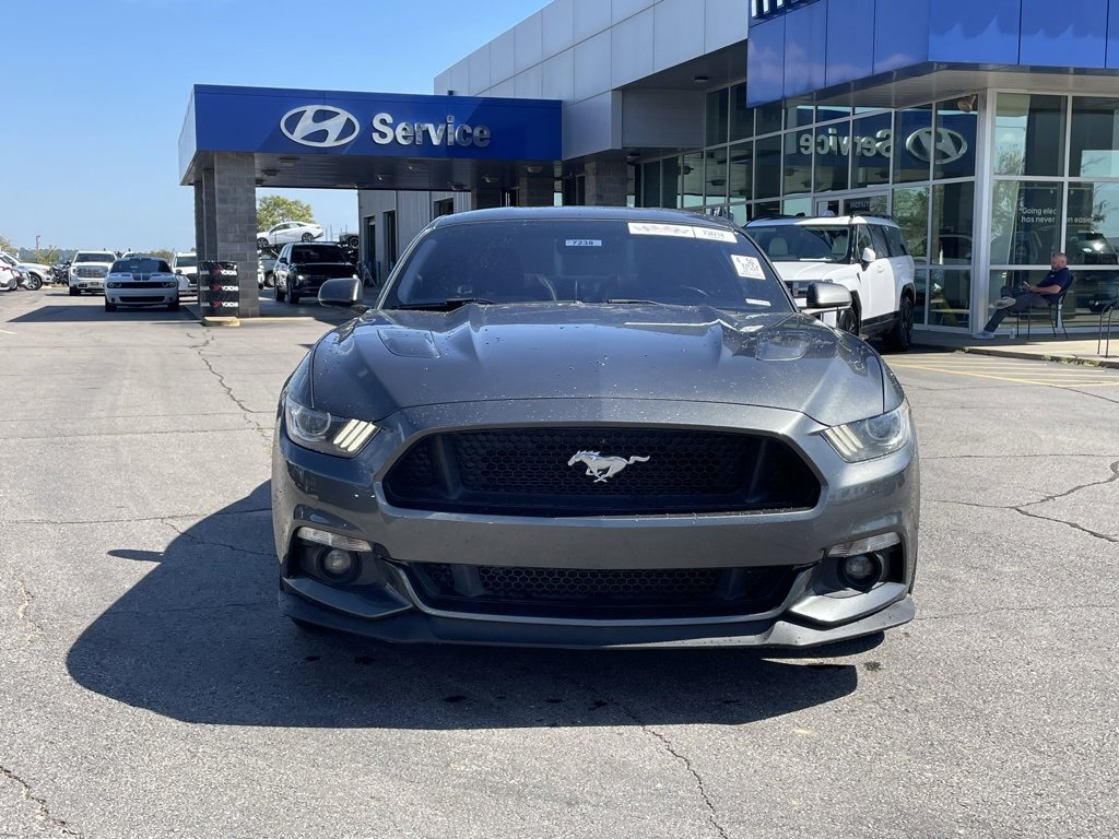 Used 2017 Ford Mustang GT Premium w/ GT Performance Package video 2