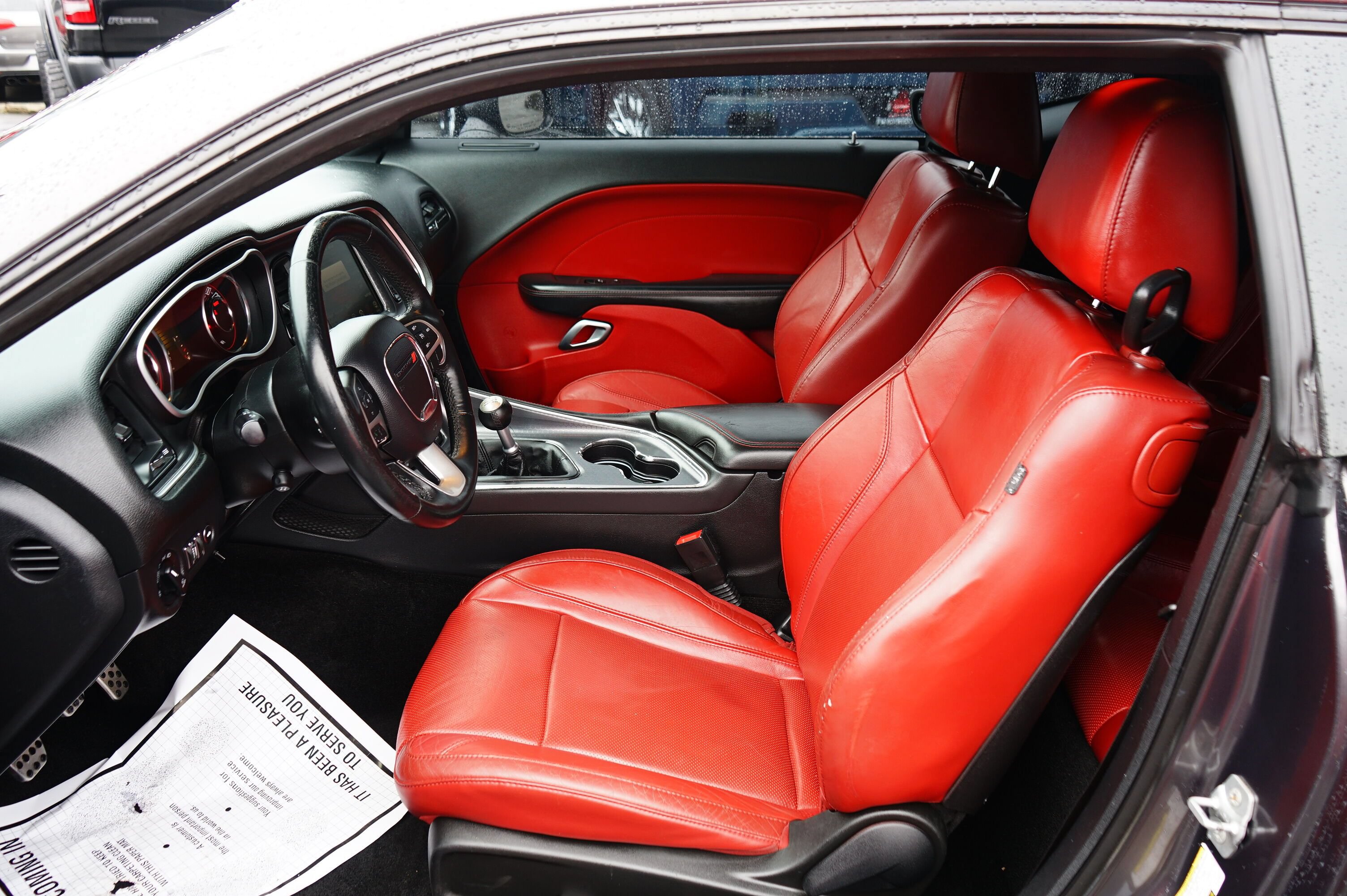 Used 2015 Dodge Challenger R/T Plus RWD image 10