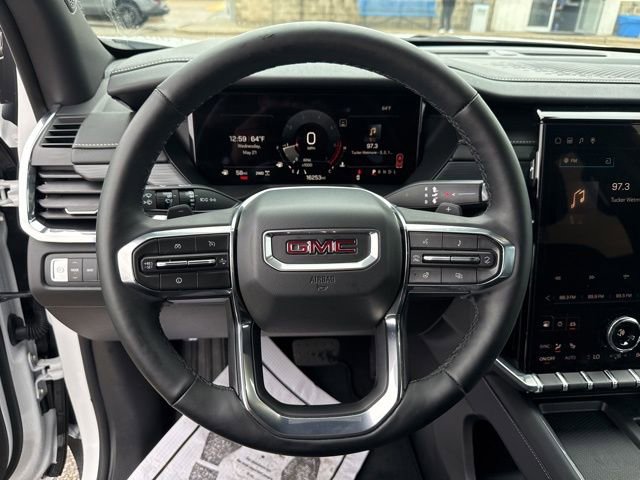 Used 2025 GMC Acadia Elevation image 28