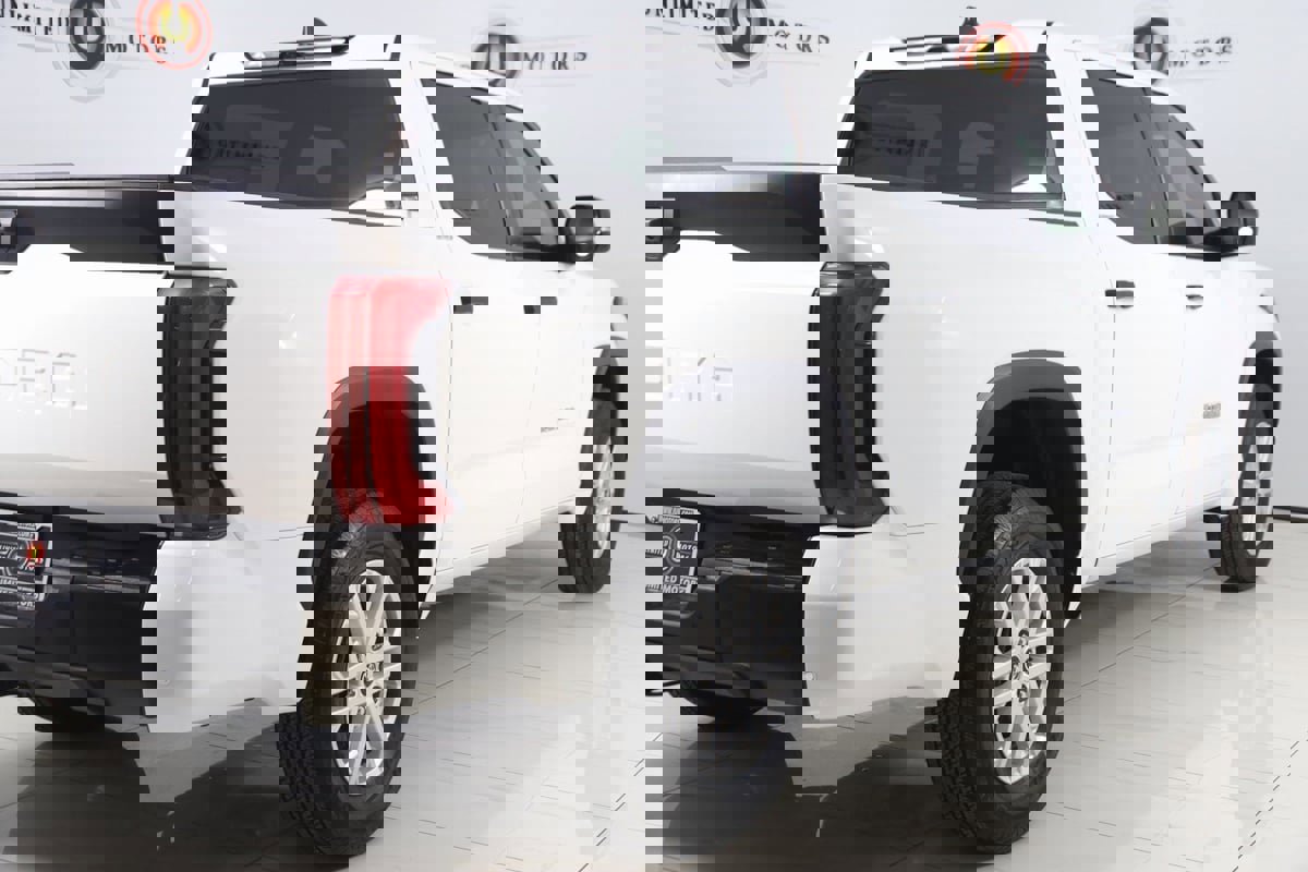 Used 2024 Toyota Tundra SR5 w/ SR5 Convenience Package AWD/4WD image 43