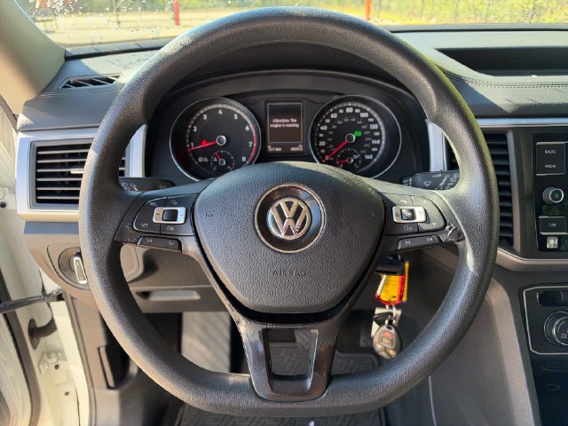Used 2018 Volkswagen Atlas S FWD image 17