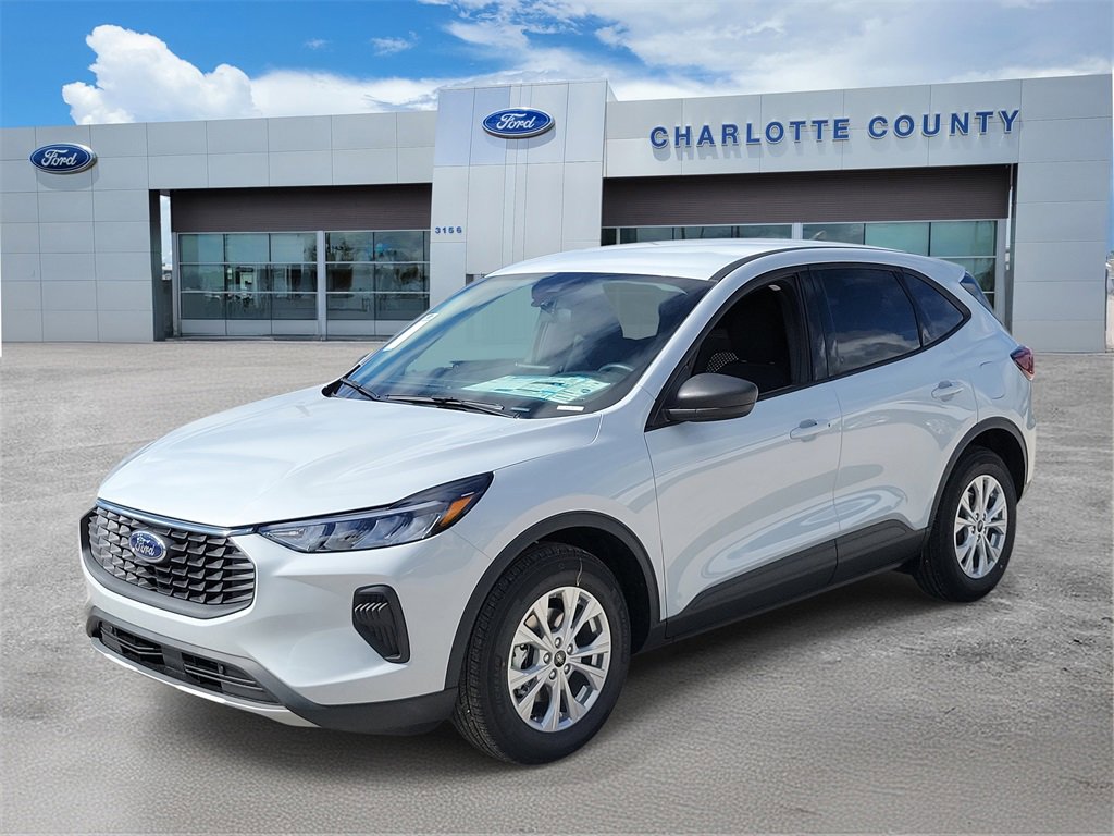 New 2026 Ford Escape Active image 2