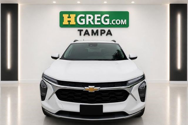 Used 2026 Chevrolet Trax LT FWD image 7