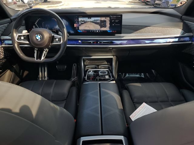Used 2023 BMW 740i w/ Parking Assistance Package RWD image 17