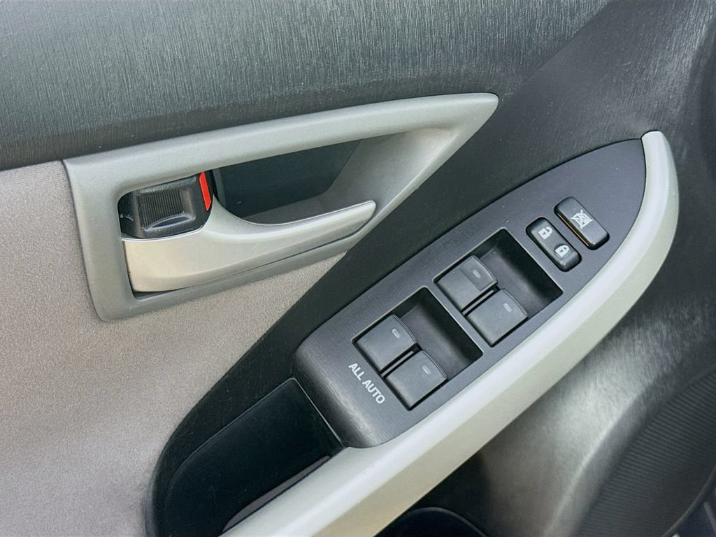 Used 2014 Toyota Prius Two FWD image 19