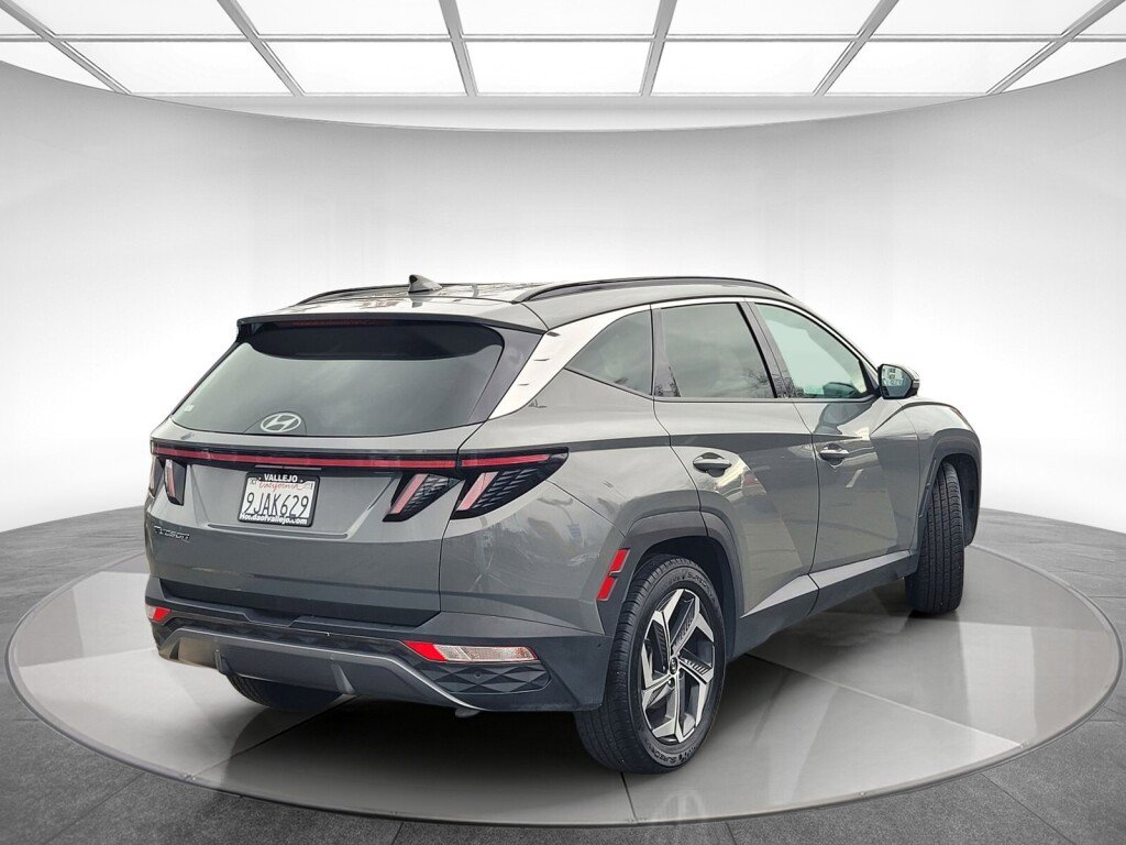 Used 2024 Hyundai Tucson Limited image 4