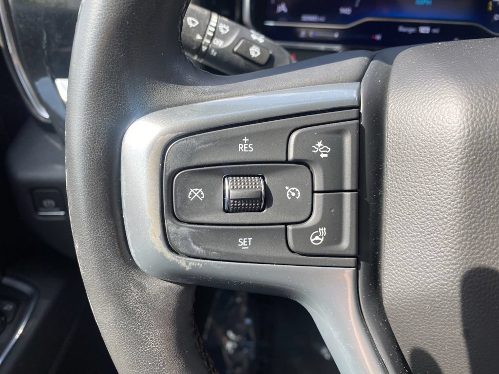 Used 2023 Chevrolet Silverado 1500 LT AWD/4WD image 28