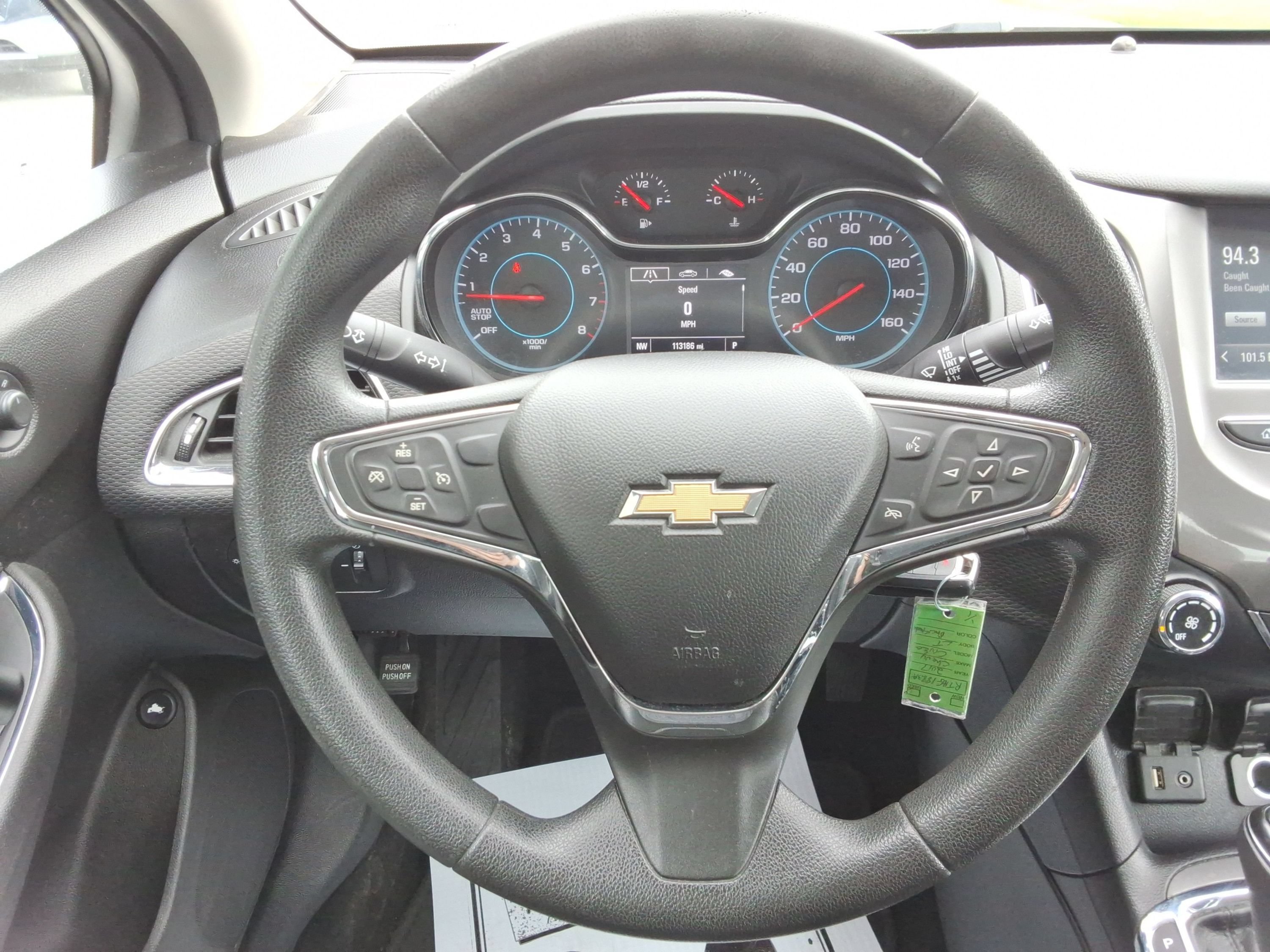 Used 2017 Chevrolet Cruze LT FWD image 11