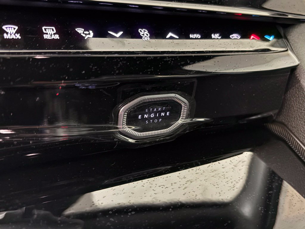 New 2027 Jeep Grand Cherokee Altitude RWD image 26