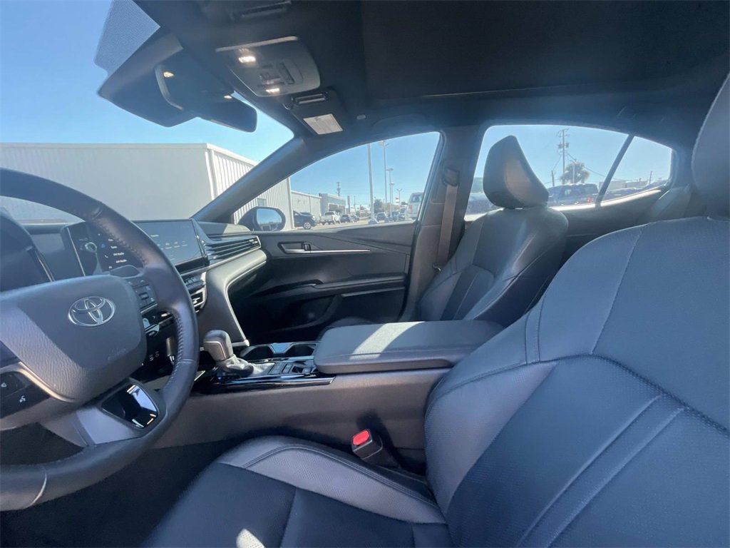 Used 2025 Toyota Camry XSE image 10