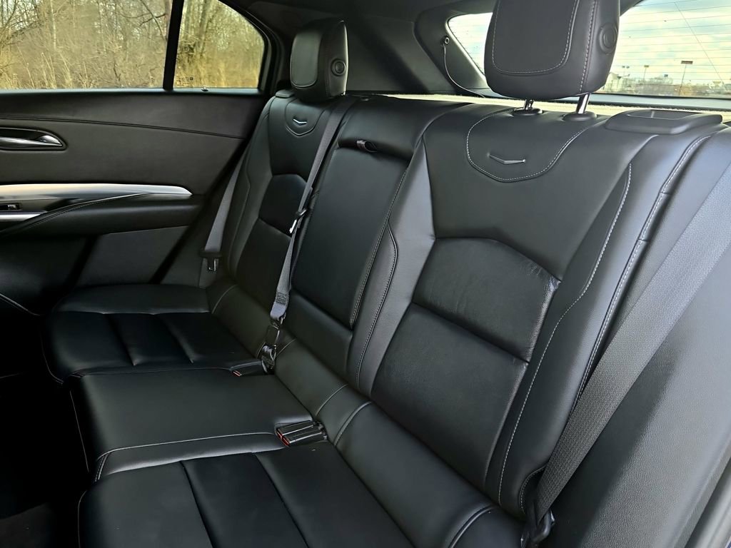 Used 2022 Cadillac XT4 Premium Luxury w/ Safety Alert Package image 22