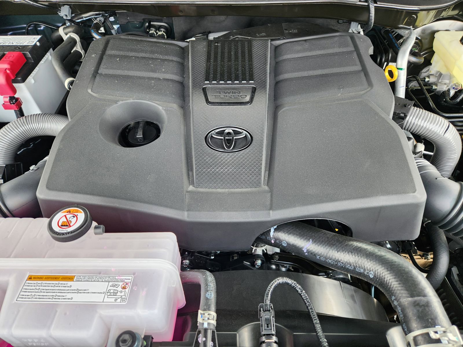 New 2026 Toyota Tundra SR5 w/ TRD Off-Road Premium Package image 27