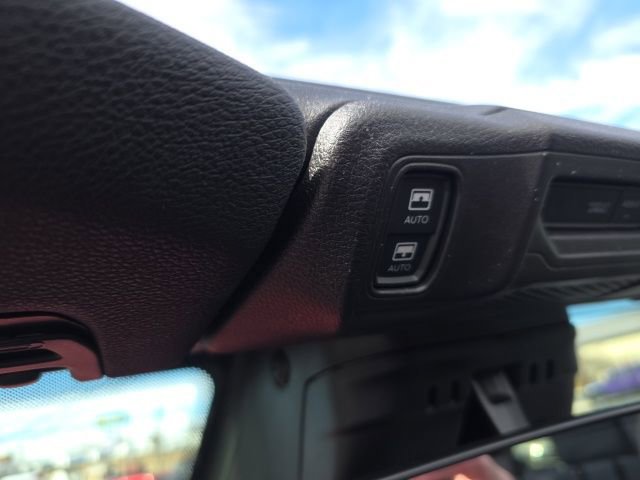 Used 2025 Jeep Wrangler Unlimited Sahara w/ Safety Group image 36