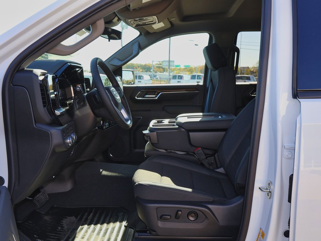 New 2026 GMC Sierra 1500 Elevation image 10