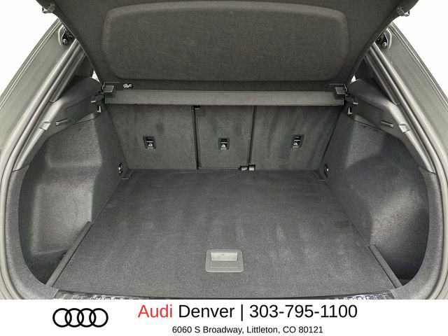 Used 2025 Audi Q3 2.0T Premium w/ Convenience Package AWD/4WD image 23