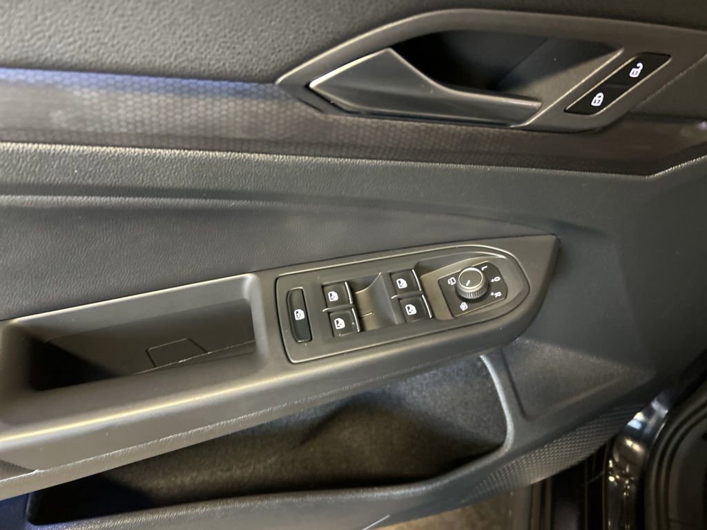 Used 2024 Volkswagen GTI Autobahn image 17