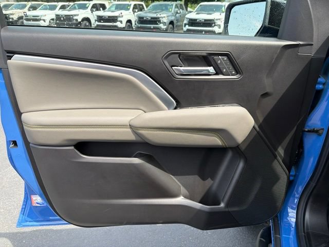New 2026 Chevrolet Colorado ZR2 w/ Technology Package AWD/4WD image 16