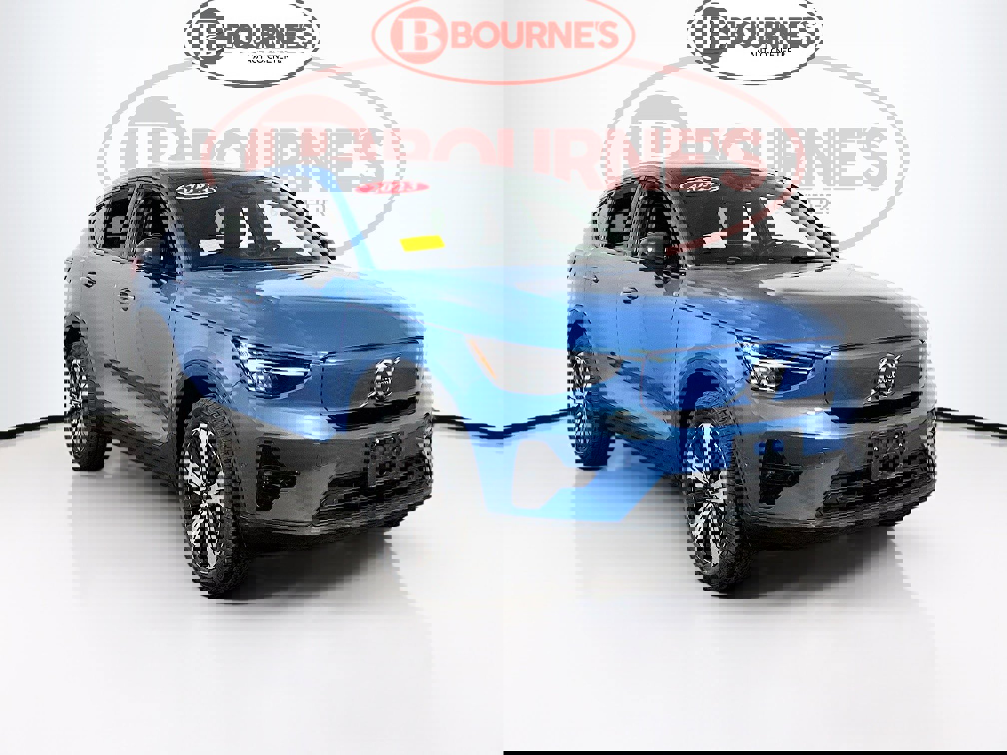 Used 2023 Volvo C40 P8 Recharge Plus AWD/4WD image 1