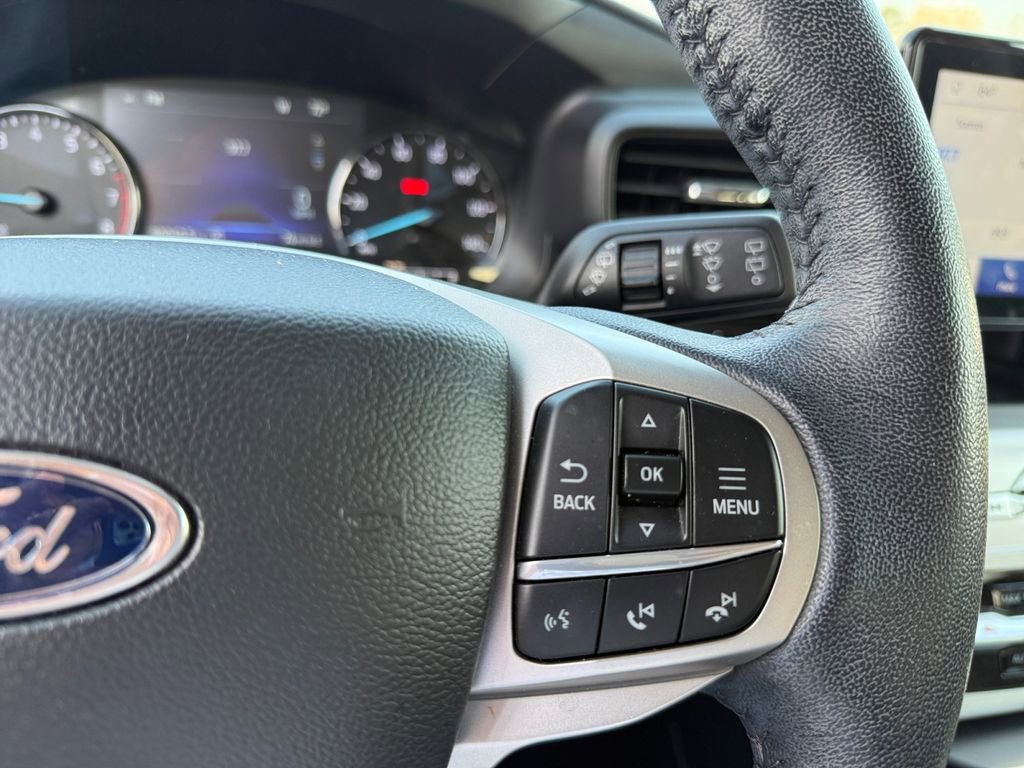 Used 2022 Ford Explorer XLT w/ Class IV Trailer Tow Package image 24