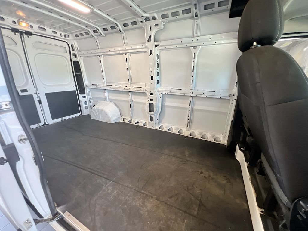 Used 2023 RAM ProMaster 2500 FWD image 25