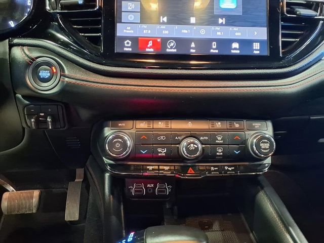 Used 2023 Dodge Durango R/T image 24