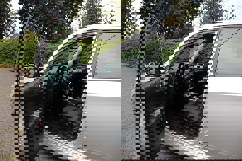 Used 2009 Subaru Impreza WRX Premium AWD/4WD image 5