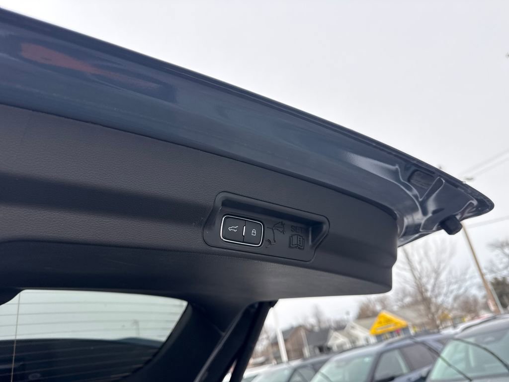 Used 2025 Ford Explorer ST w/ Sun And Sound Package image 16