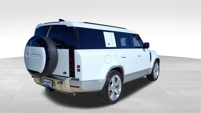 Used 2023 Land Rover Defender 130 First Edition image 8