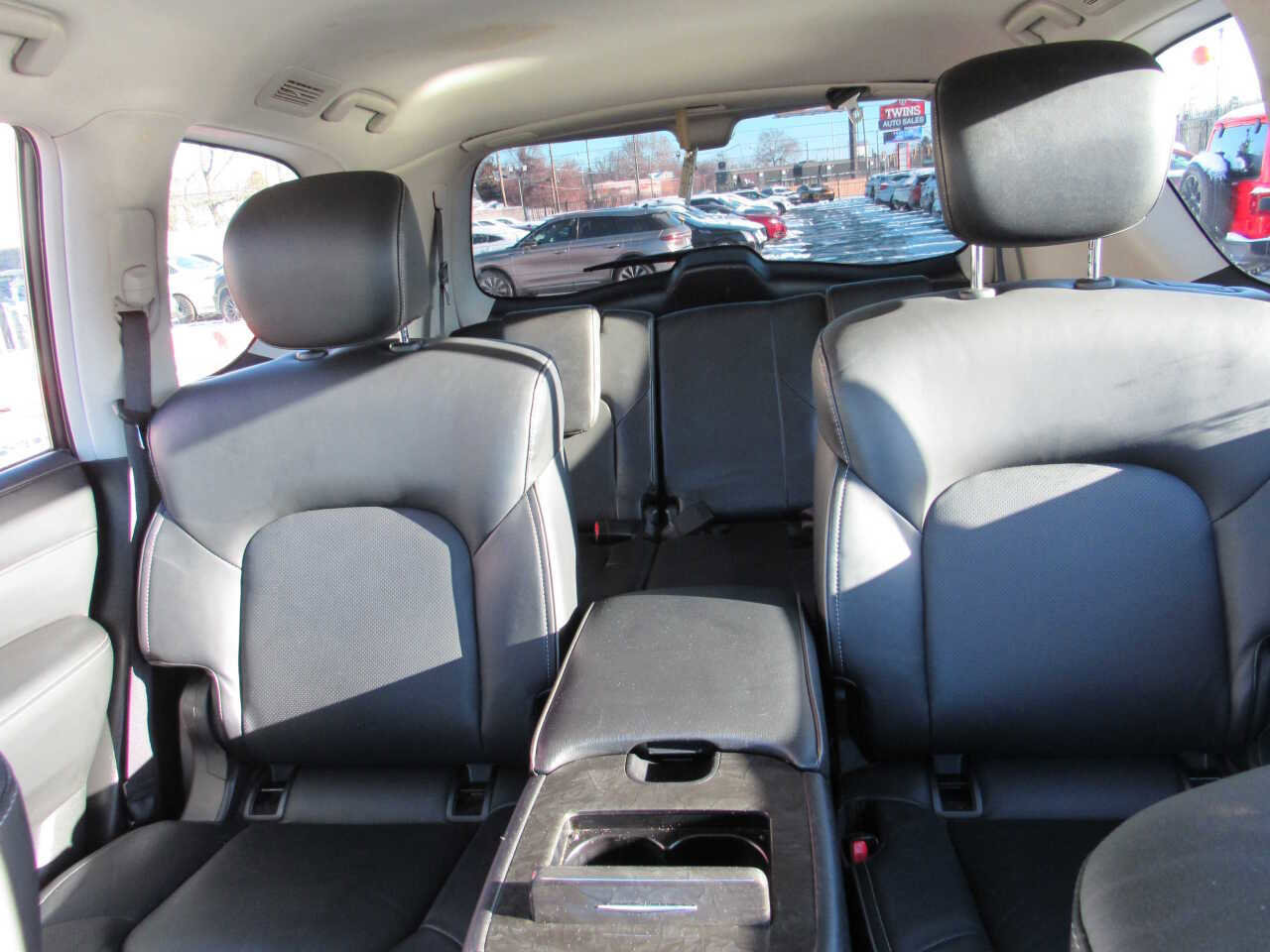 Used 2024 INFINITI QX80 Luxe image 16